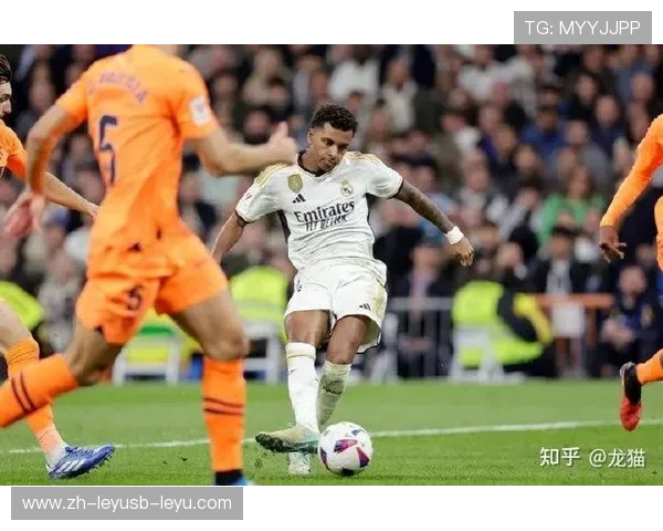 西甲联赛瓦伦西亚：瓦伦西亚在西甲联赛中的表现与历史